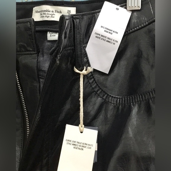 NWT Abercrombie & Fitch Curve Love Vegan Leather Pants - Picture 3 of 6